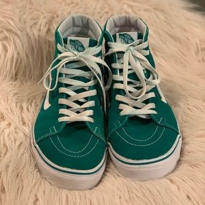 Lucky Green hightop Van’s sneakers